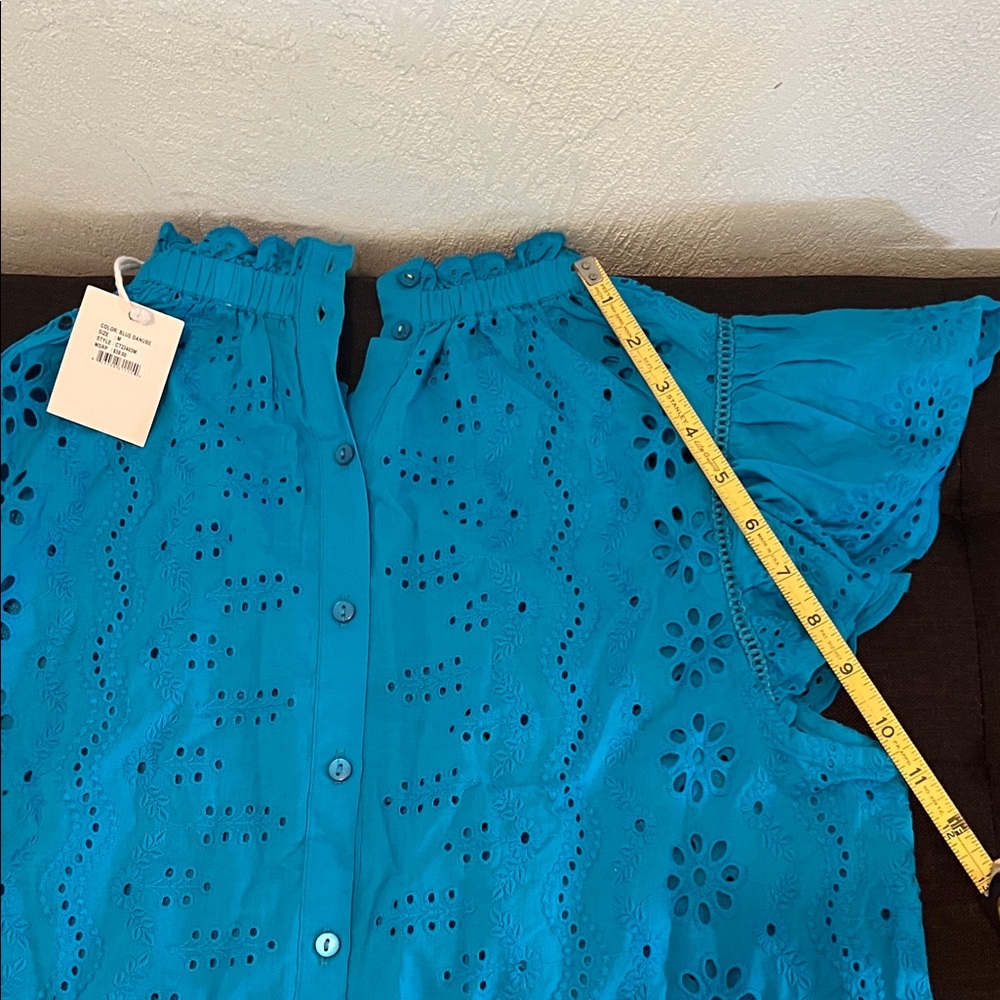 # 0891+ Women's Blue Eyelet Top - Picture 9 of 15